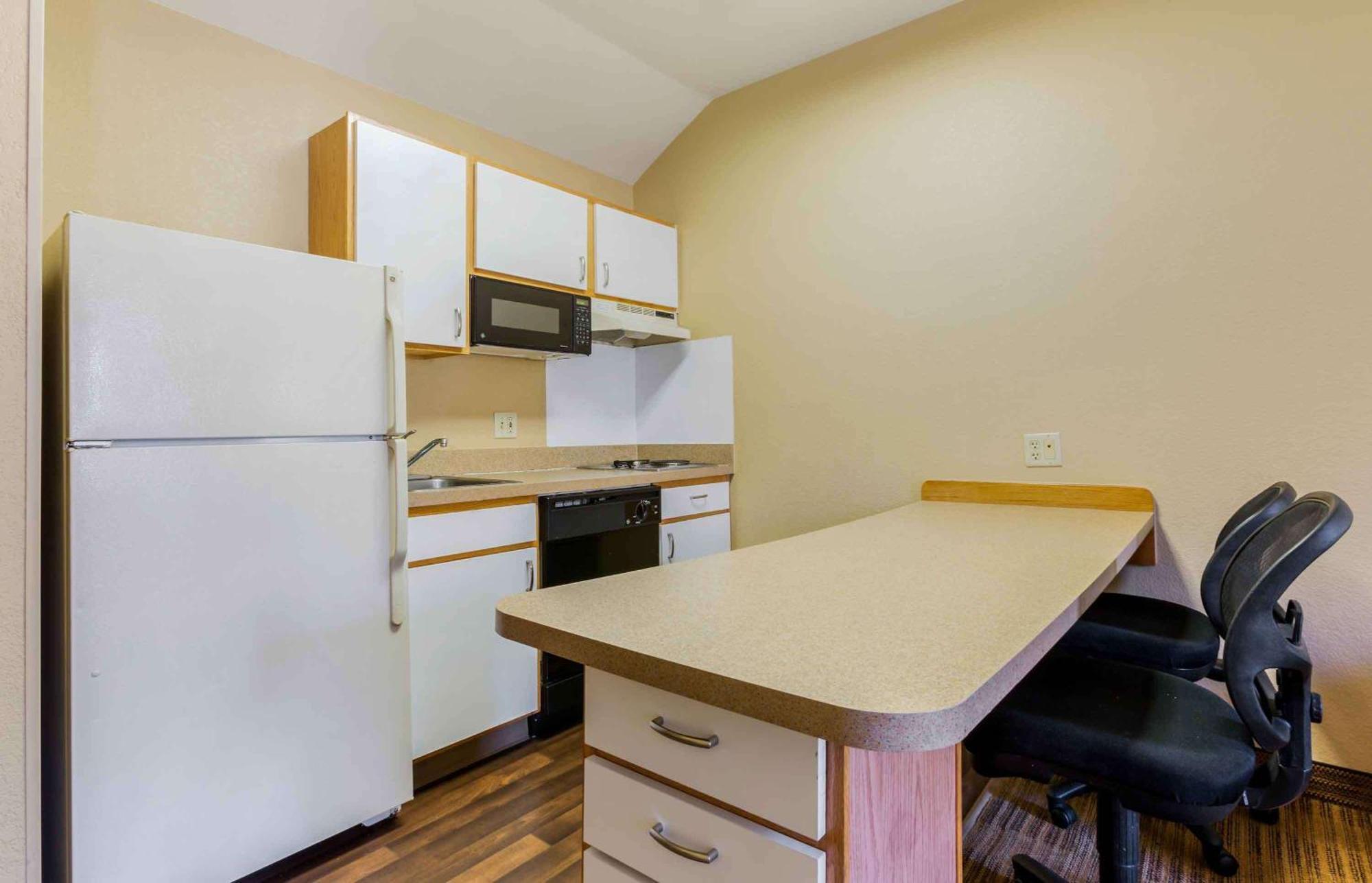 Extended Stay America Select Suites - Providence - Airport Warwick Extérieur photo