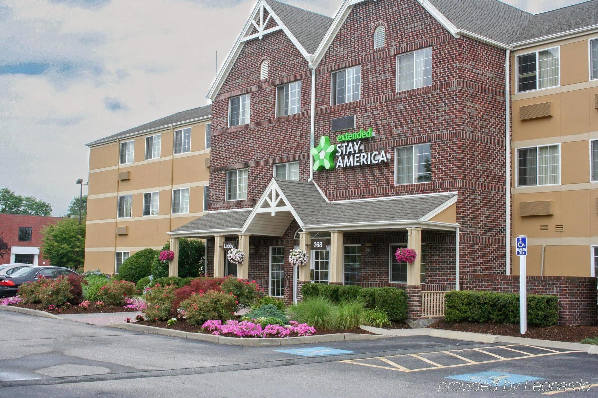 Extended Stay America Select Suites - Providence - Airport Warwick Extérieur photo